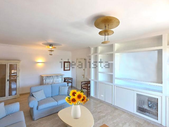 Appartamento in affitto di 110 m² in Via Calcutta, 25