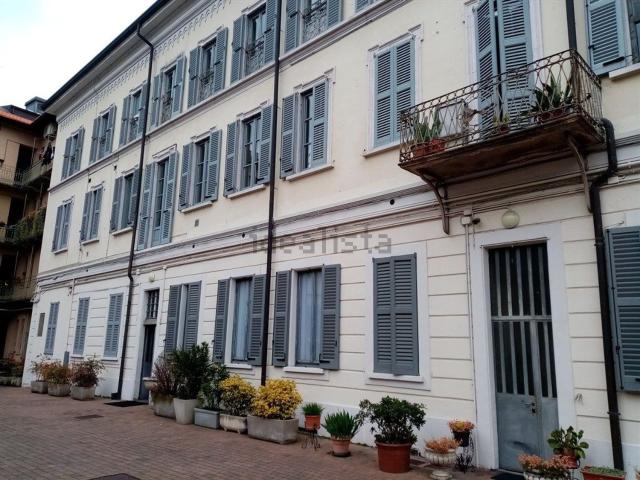 Appartamento in affitto di 110 m² in Via Andrea Appiani, 7