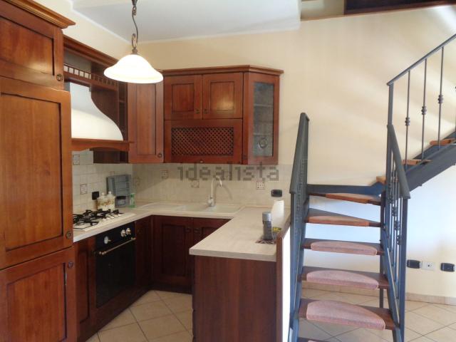 Appartamento in affitto di 110 m² in Via Adolfo Marini, 3