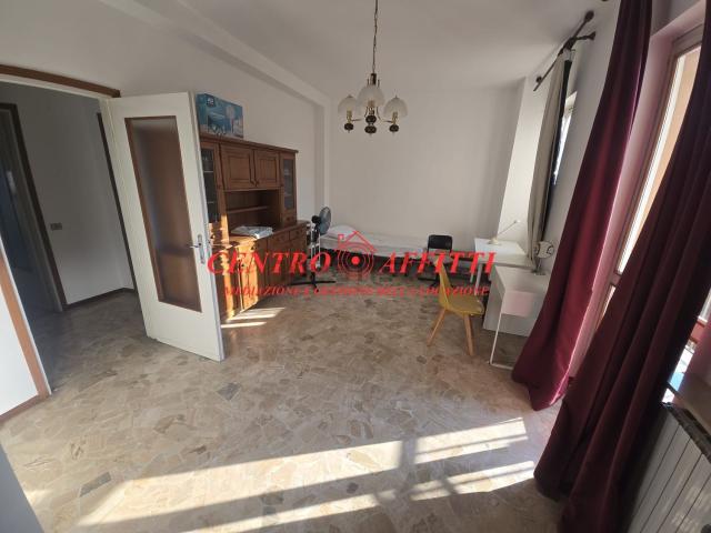 Appartamento in affitto di 110 m² in Via Alboino, 5