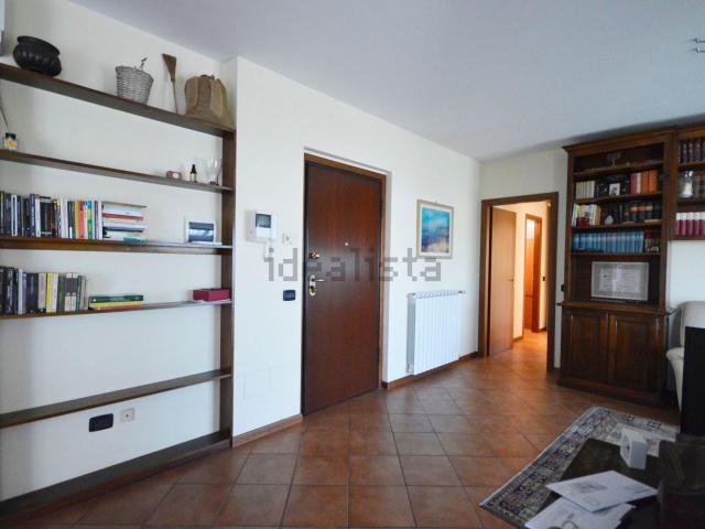 Appartamento in affitto di 110 m² in Via Artemisia Gentileschi, 10