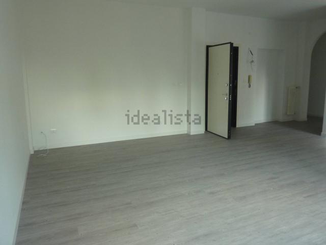 Appartamento in affitto di 110 m² in Via Goffredo Mameli