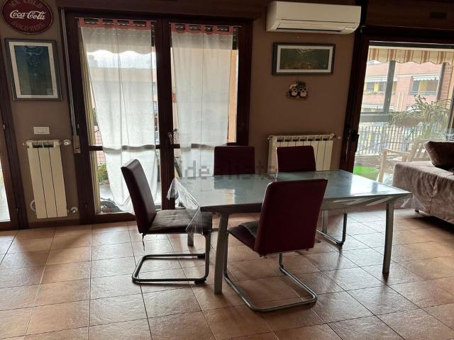 Appartamento in affitto di 110 m² in Via Giuseppe Saragat, 10