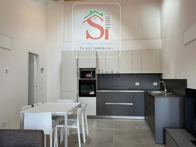 Appartamento in affitto di 110 m² in Via Giacomo Matteotti, 12