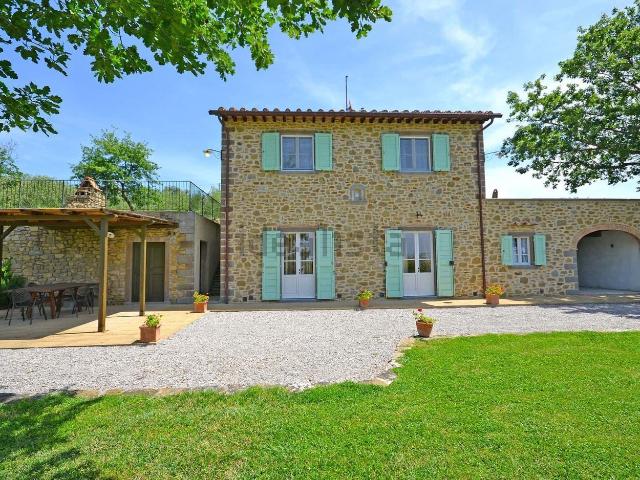 Appartamento in affitto di 110 m² in Via del Palazzone