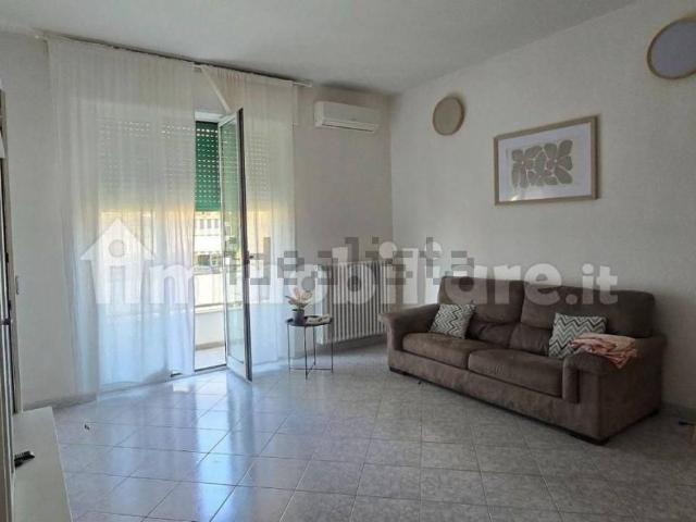 Appartamento in affitto di 110 m² in Via delle Sorgenti