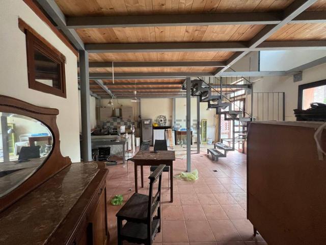 Appartamento in affitto di 110 m² in Via Enrico Malatesta, 22