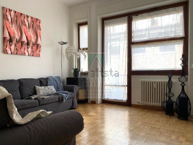 Appartamento in affitto di 110 m² in Via Edmondo de Amicis