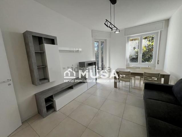 Appartamento in affitto di 110 m² in Via F. Valcamonica, 44