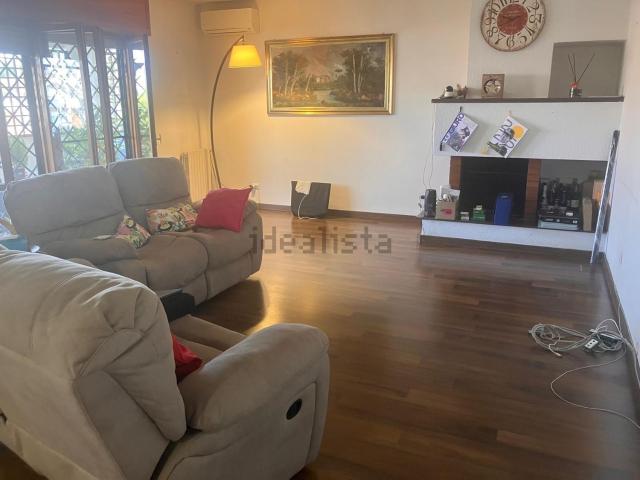 Appartamento in affitto di 110 m² in Via Isonzo, 56