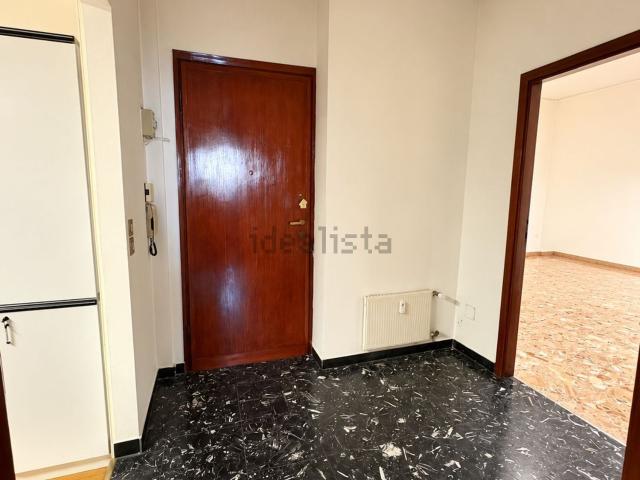 Appartamento in affitto di 110 m² in Via Lucrezia de Bastici, 24