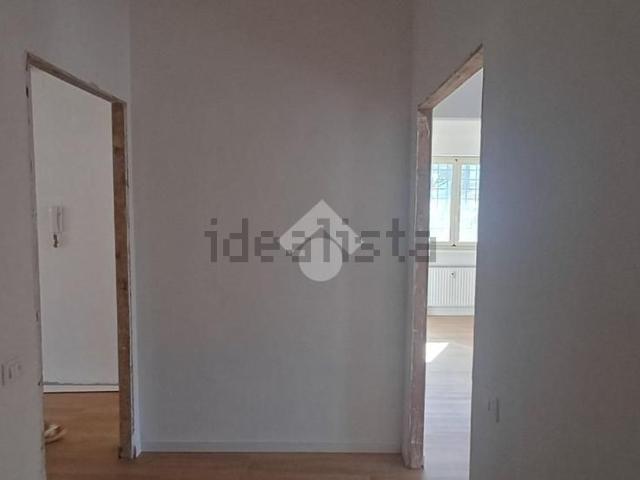 Appartamento in affitto di 110 m² in Via Menofilo, 79