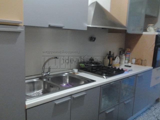 Appartamento in affitto di 110 m² in Via Nicola Fabrizi, 10