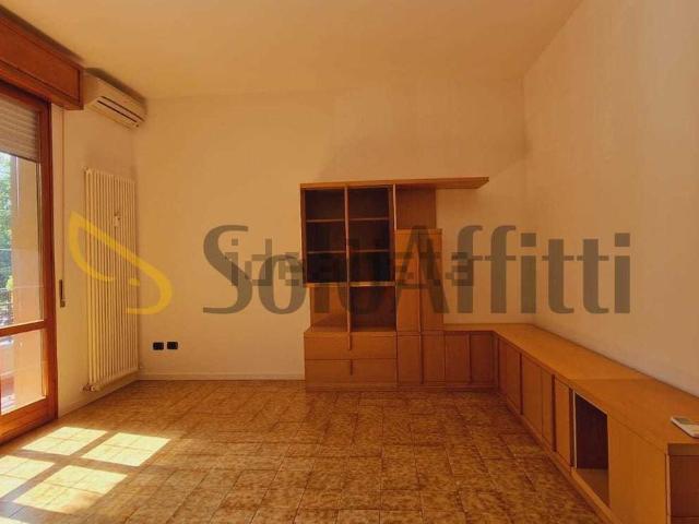 Appartamento in affitto di 110 m² in Via Sostegni Sostegno