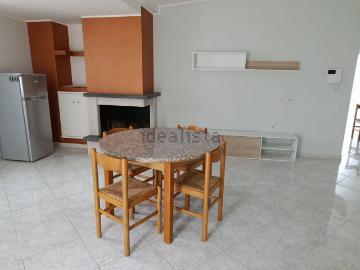 Appartamento in affitto di 110 m² in Via Sauda Vicinale Vairano, 41