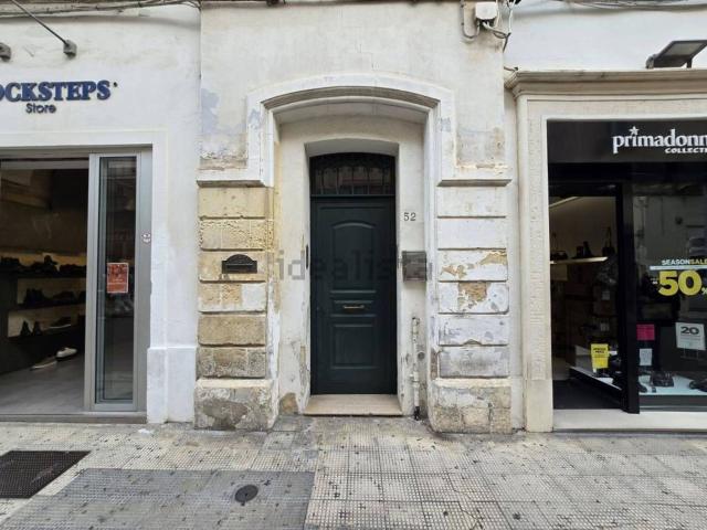 Appartamento in affitto di 110 m² in Via Salvatore Trinchese, 52