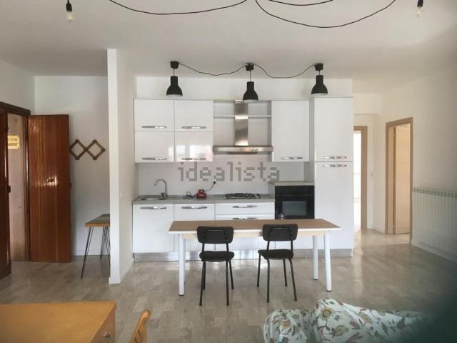 Appartamento in affitto di 110 m² in Via Ponte Nuovo