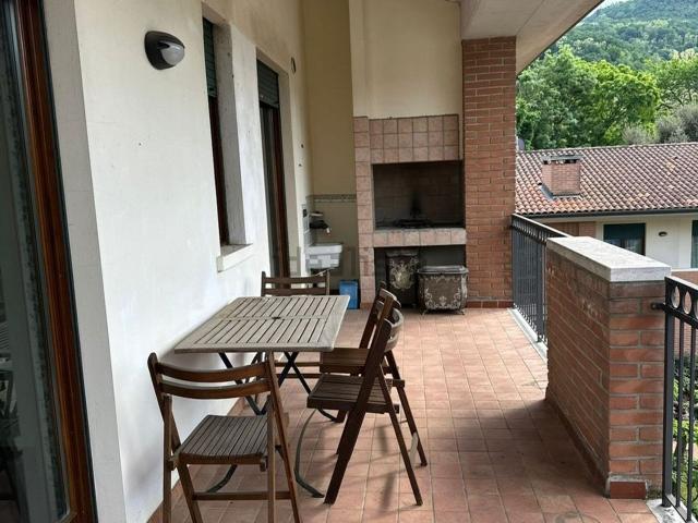 Appartamento in affitto di 110 m² in Via Paolo Lioy