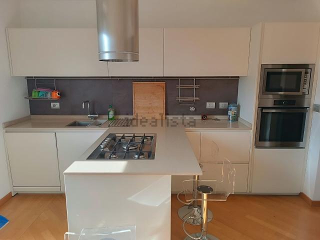 Appartamento in affitto di 110 m² in Via Pasquale Poccianti
