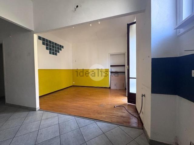 Appartamento in affitto di 110 m² in Via Principi d&apos Acaja, 28