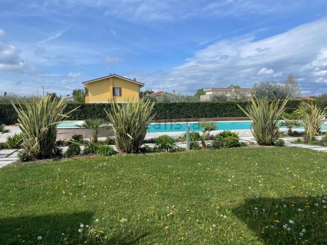 Appartamento in affitto di 110 m² in Via Rocchetti
