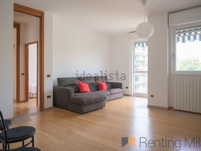 Appartamento in affitto di 110 m² in Via Tiziano, 21
