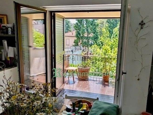 Appartamento in affitto di 110 m² in Via Vincenzo Bellini, 24