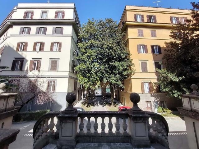 Appartamento in affitto di 110 m² in Viale Bruno Buozzi, 19