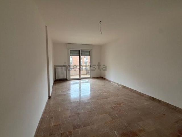 Appartamento in affitto di 110 m² in Viale Carlo Sigonio