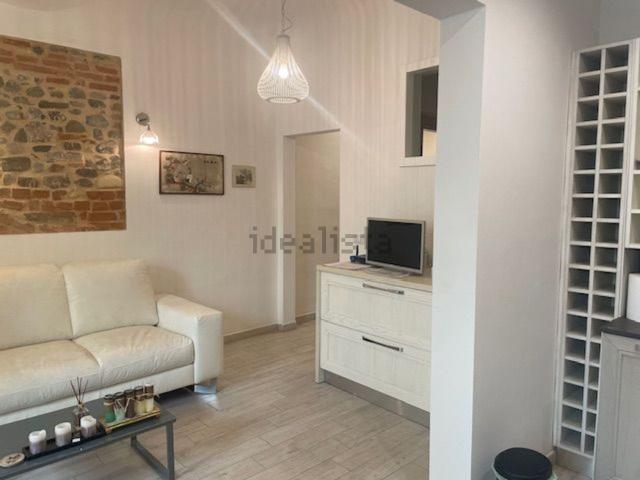 Appartamento in affitto di 110 m² in Borgo Ognissanti