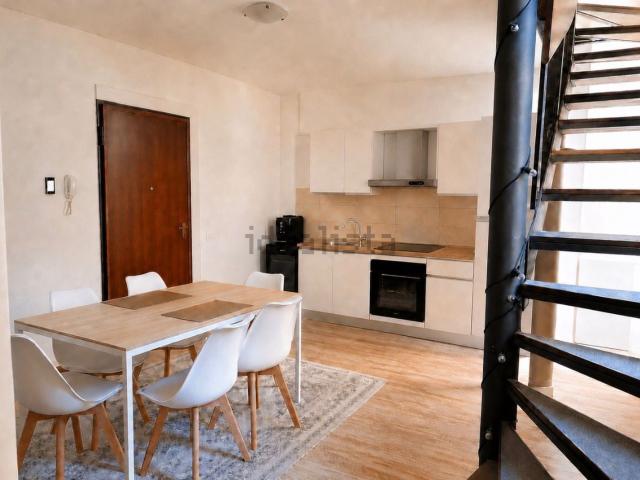 Appartamento in affitto di 110 m² in Corso Andrea Palladio, 159