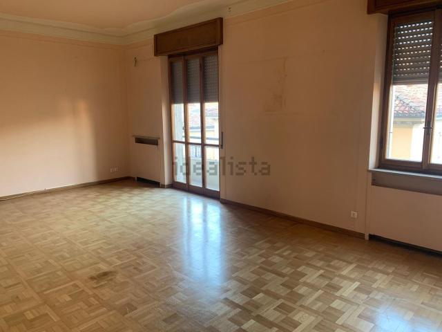 Appartamento in affitto di 110 m² in Corso Montebello