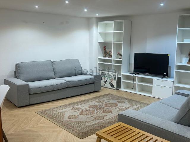 Appartamento in affitto di 110 m² in Piazza Aldrovandi