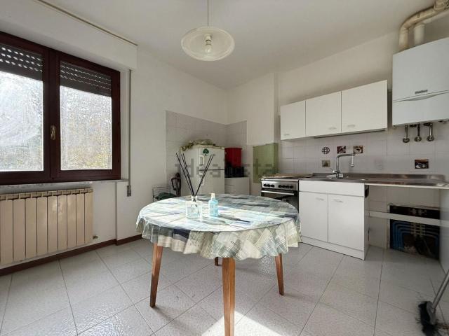 Appartamento in affitto di 110 m² in Strada dei Cappuccini, 53100
