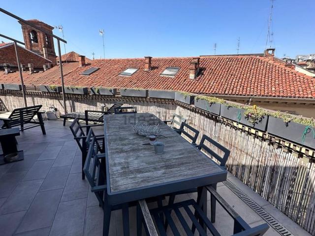 Appartamento in affitto di 112 m² in Via Faà di Bruno Emilio, 5