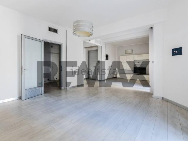 Appartamento in affitto di 112 m² in Via Lanusei, 25