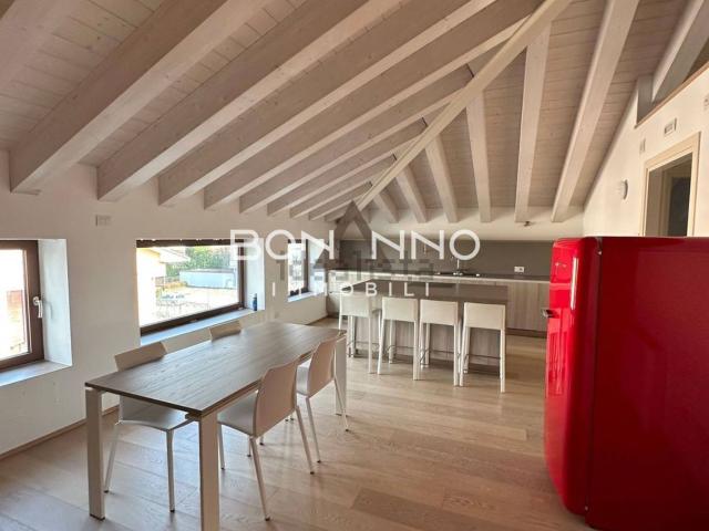 Appartamento in affitto di 112 m² in Via Tripoli, 1