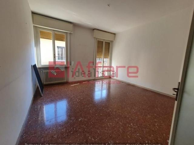Appartamento in affitto di 112 m² in Piazza Martiri della Libertà, 5