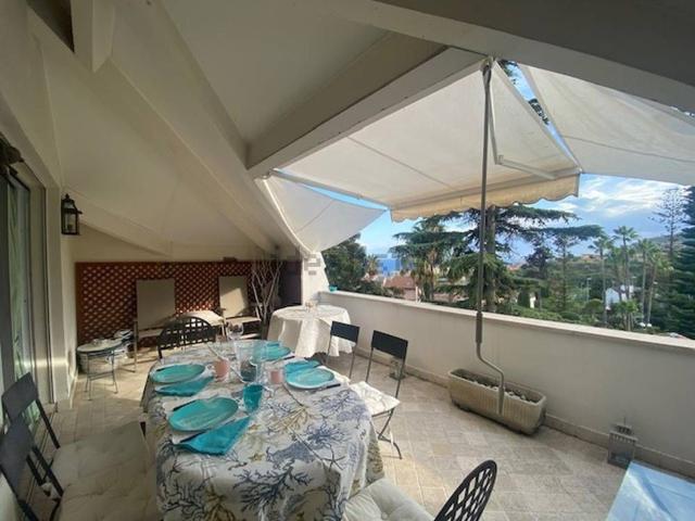 Appartamento in affitto di 113 m² in Strada Solaro, 84