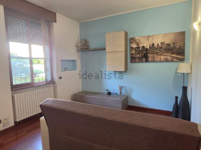 Appartamento in affitto di 114 m² in Via Canducci Natale, 13