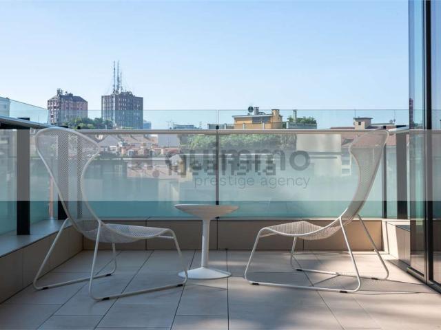 Appartamento in affitto di 114 m² in Viale della Liberazione, 15