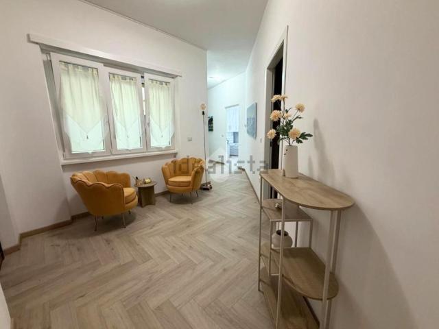 Appartamento in affitto di 115 m² in Via Codigoro, 7