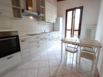 Appartamento in affitto di 115 m² in Via Aspromonte