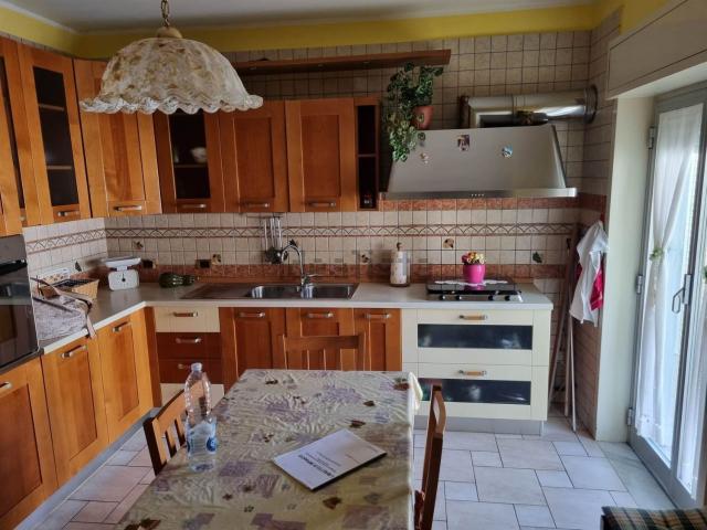 Appartamento in affitto di 115 m² in Via Balate