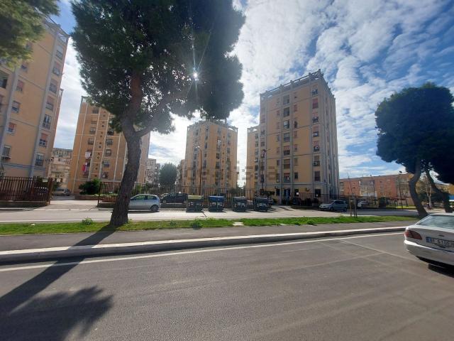 Appartamento in affitto di 115 m² in Via Filippo Smaldone, 14