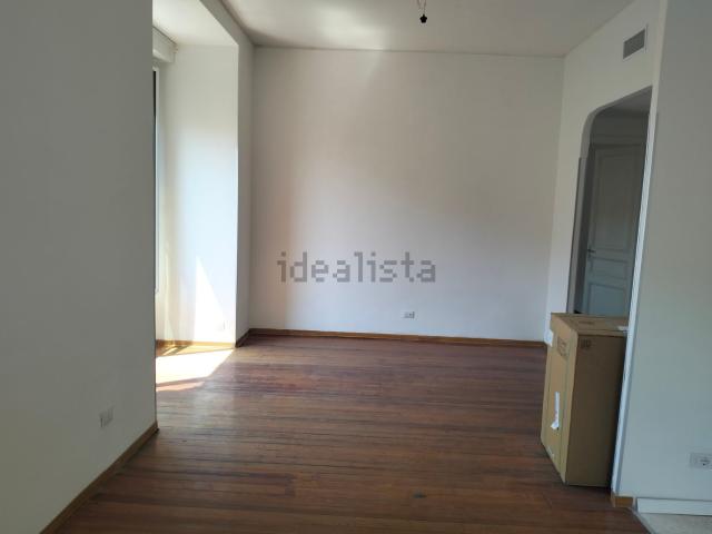 Appartamento in affitto di 115 m² in Via Francia