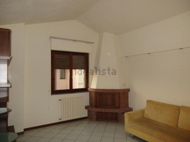 Appartamento in affitto di 115 m² in Via Metauro