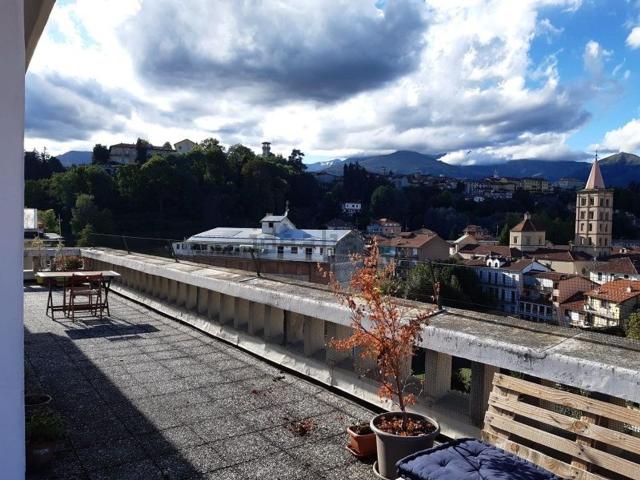 Appartamento in affitto di 115 m² in Via Pietro Micca, 13