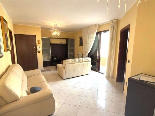 Appartamento in affitto di 115 m² in Via Pietro Camboni, 15