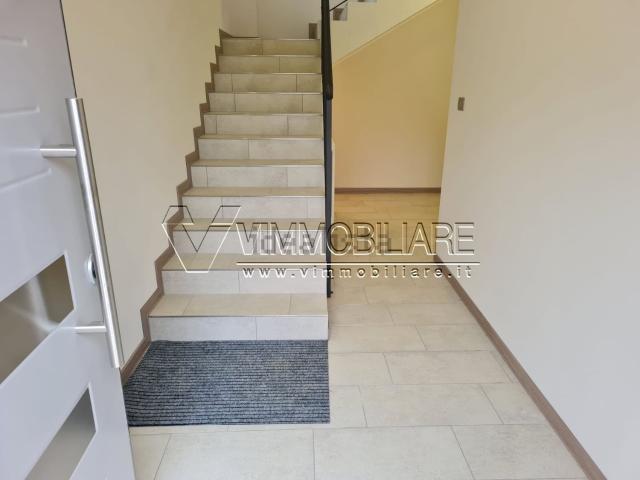 Appartamento in affitto di 115 m² in Via Roma